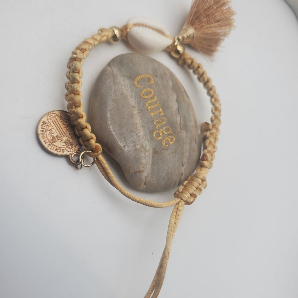 Cowrie shell sultan tan braided good‎ luck charm bracelet